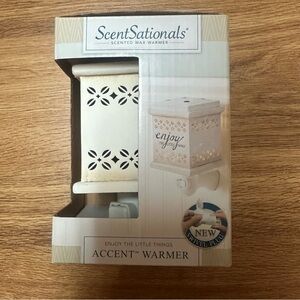 ScentSationals - Scented Cream Wax Warmer with Scented Wax Cubes - NWT